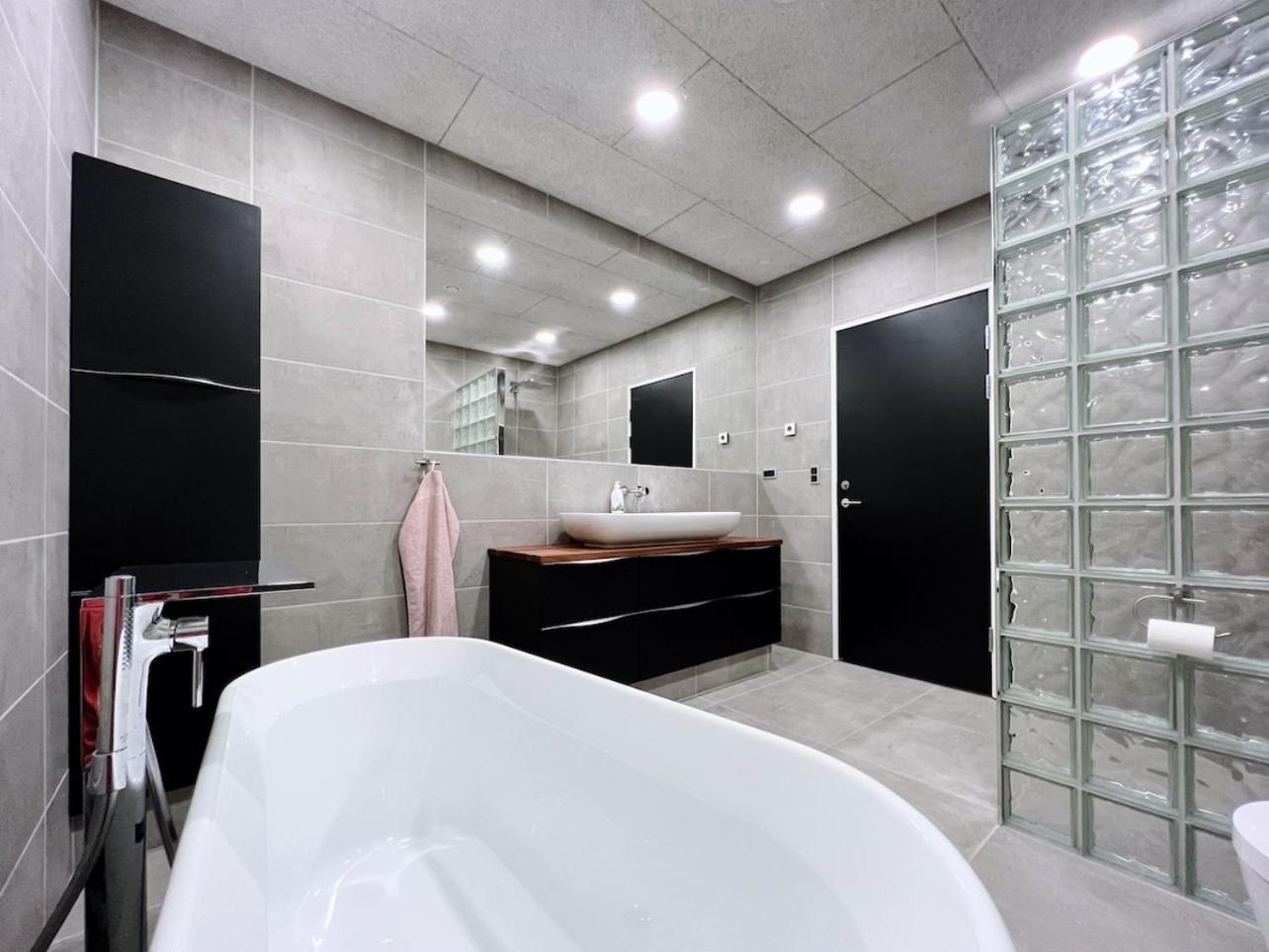 Stunning Ocean View Penthouse Apartment Oravik Zewnętrze zdjęcie